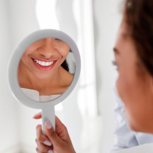 Invisalign eller tandblegning kan give mere selvtillid